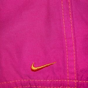 Nike pink capri pants